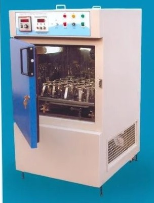 PSAW REFRIGERATED  SHAKING INCUBATOR